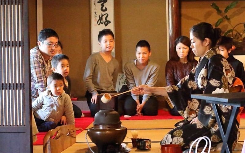 ĐÓN NĂM MỚI TẠI OSAKA – KYOTO – KOBE - ảnh 2