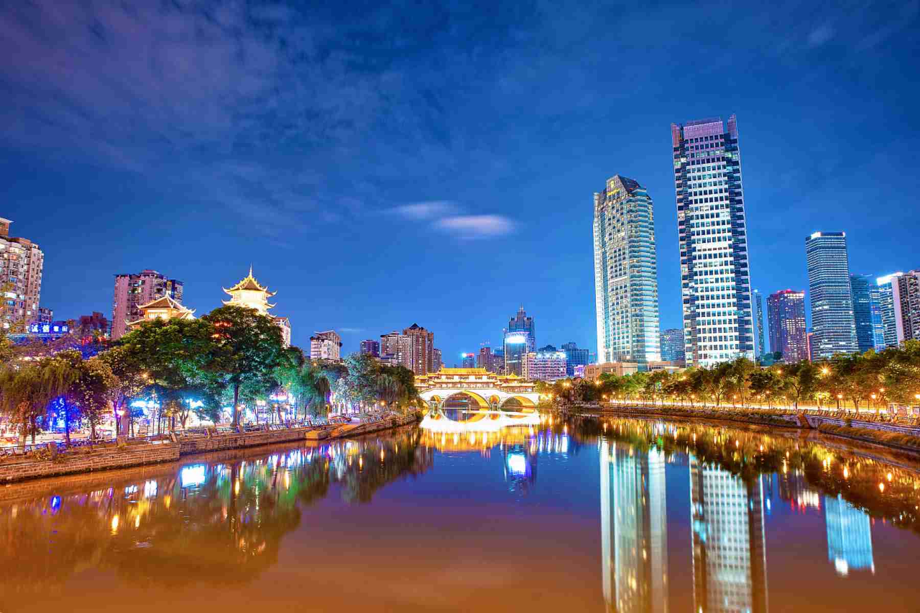 TP. HỒ CHÍ MINH – THÀNH ĐÔ – ĐẦM HẮC LONG - ảnh 3