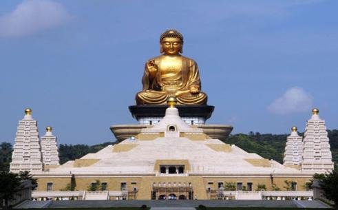 TP Hồ Chí Minh ✈ Cao Hùng (Ăn sáng, trưa, tối) - ảnh 1